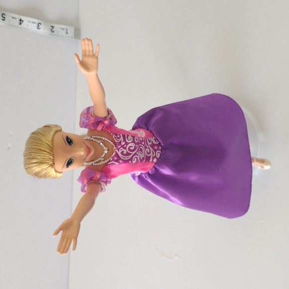 Disney Princess Rapunzel from Tangled Doll 11 Inch - Picture 8 of 12
